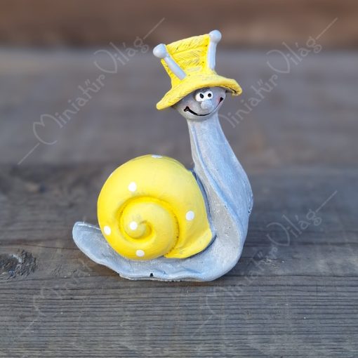 Csiga Figura